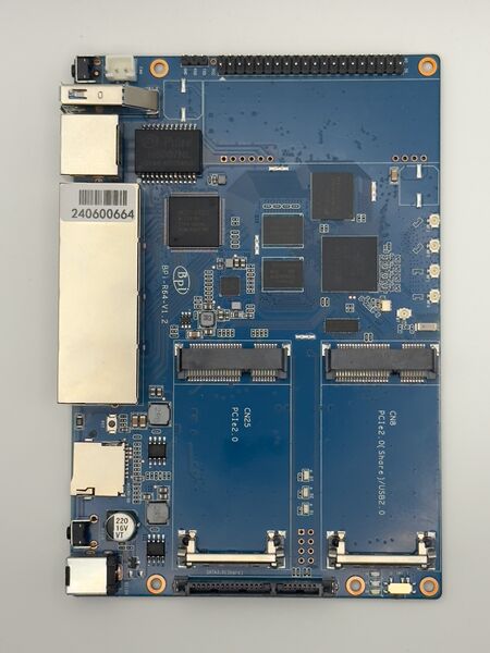 File:Banana Pi BPI R64 Top.jpeg